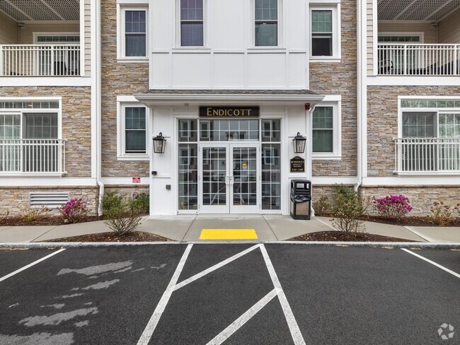 Building Photo - 320 Middlesex Ave Unit E-101 Rental