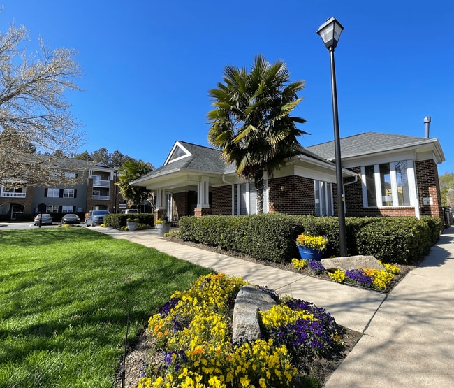 Photo - Palmetto Place