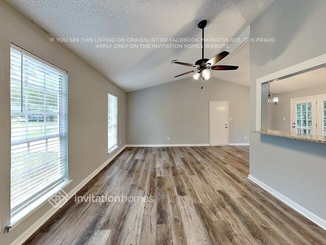 114 Parkview Dr