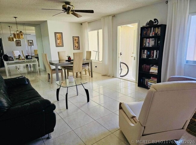 443 Pine Glen Ln Unit C-2