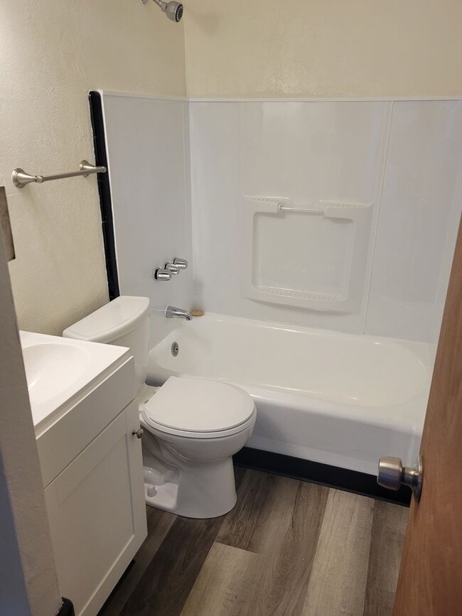 Photo - Garden Villa Apartments