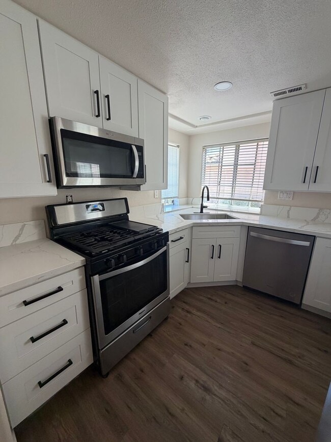 Photo - BEAUTIFULLY UPDATED RANCHO SAN DIEGO 3 BEDROOM HOME