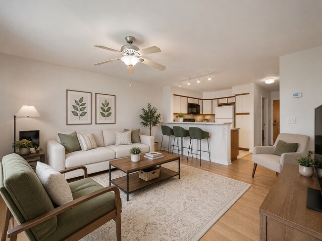 Photo - 1440 Seneca Dr