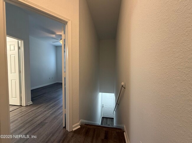 Photo - 10075 Gate Pkwy Unit 1912