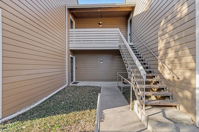 Photo - 3621 W Northgate Dr Unit 230
