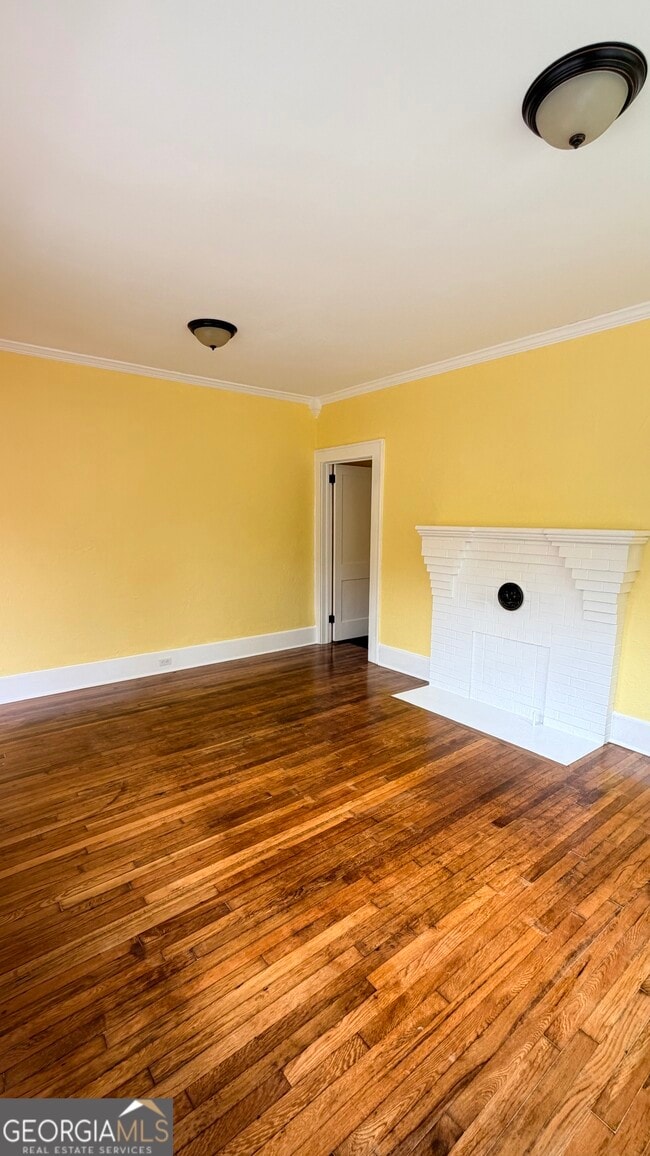 Photo - 403 E Elm St