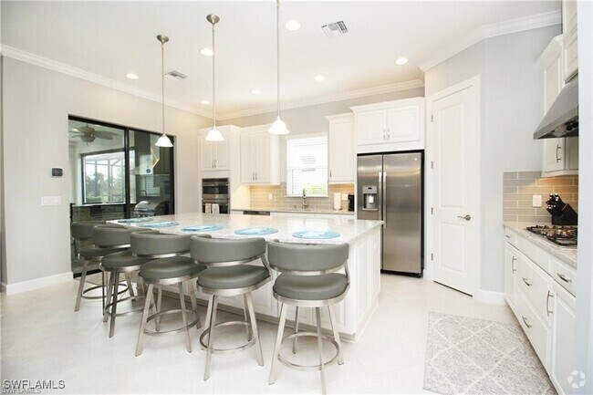 Building Photo - 9456 Montelanico Loop Rental