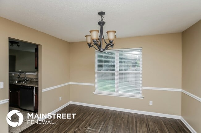 Photo - 2002 Reflective Waters Rd