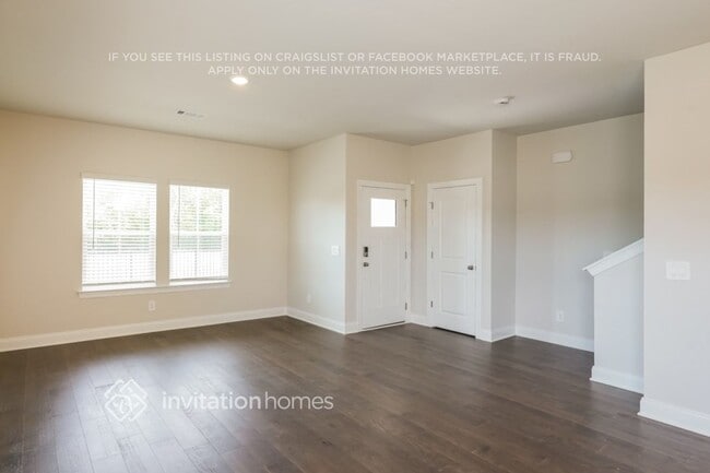 Photo - 231 River Rock Dr