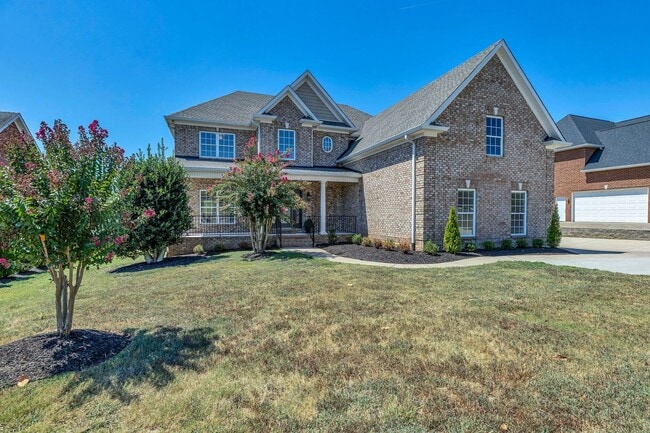 Photo - Luxury 4BR Home with River Views & Entertainer’s Bonus Room