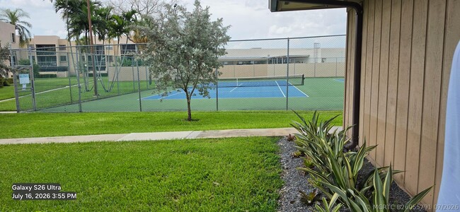 Photo - 10425 SW 112th Ave Unit 204