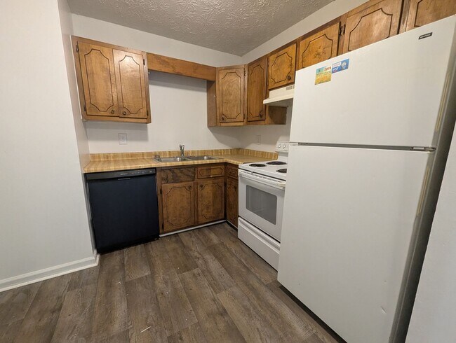 255 Rustwood Dr Unit 257 Rustwood Dr