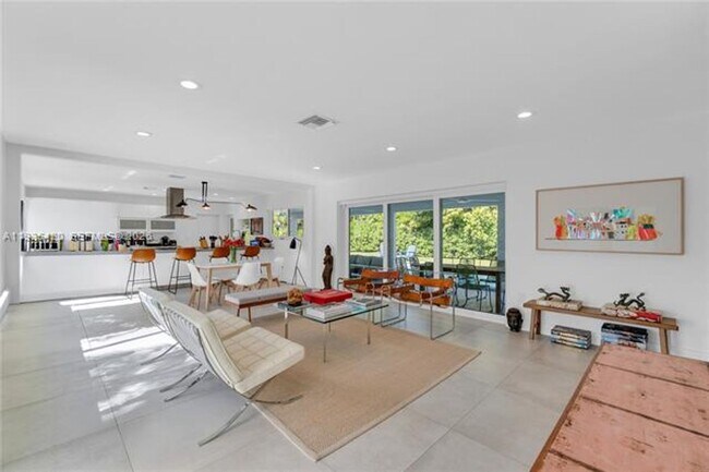 Photo - 7465 SW 135th St