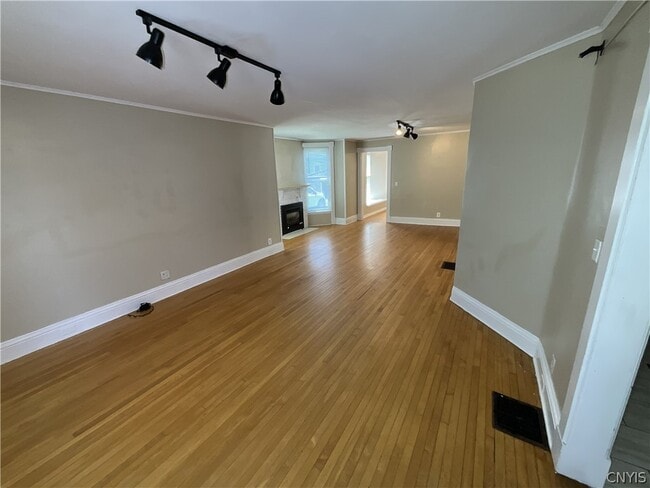 Photo - 622 Sherman St