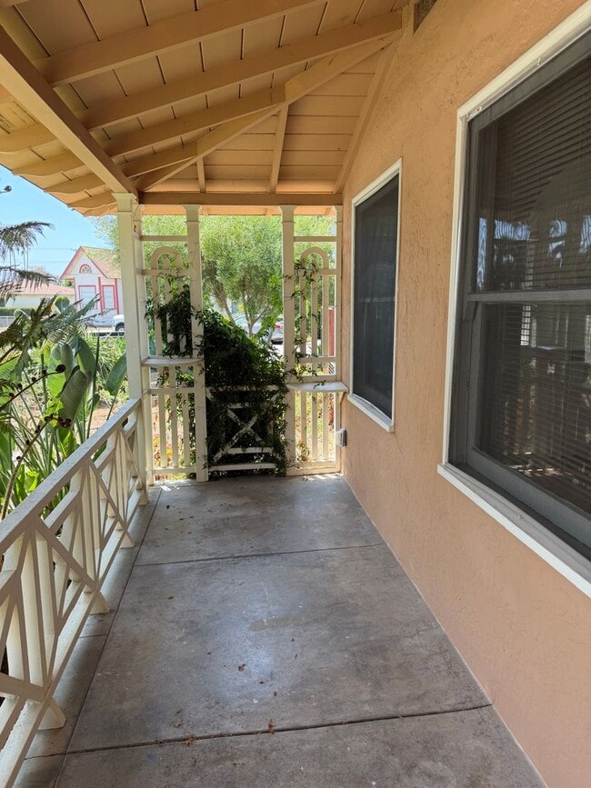 Photo - 619 Jordan Ave Unidad J0619