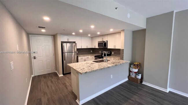 Photo - 218 NW 12th Ave Unit 905