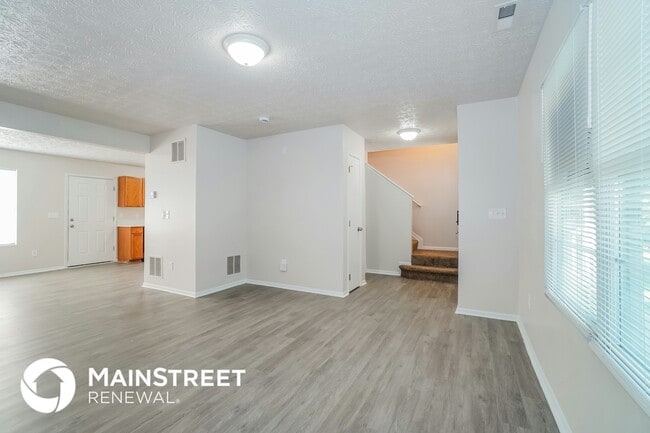 Photo - 1852 Meadowlawn Dr