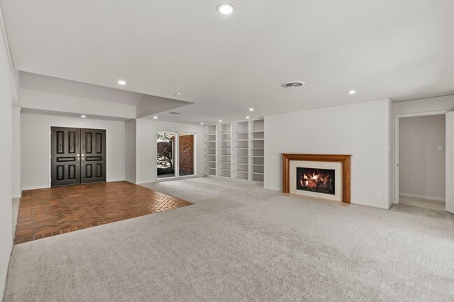 Photo - 365 Piney Point Rd