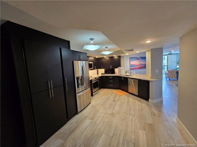 Photo - 9500 S Ocean Dr Unidad 1908 Rental