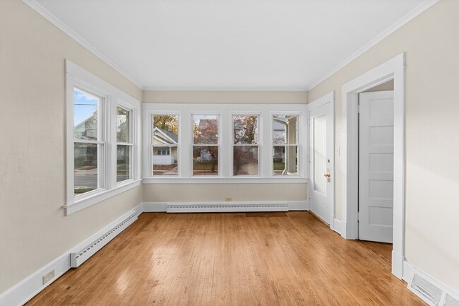 Photo - 1005 Woodsdale Ave