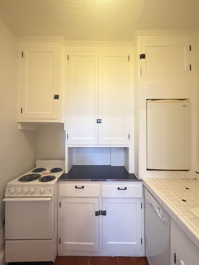 Photo - Cozy Studio Centrally Located in Downtown Portland! Unidad 1