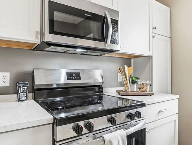 Photo - 2416 Harriet Ave Unidad # 1