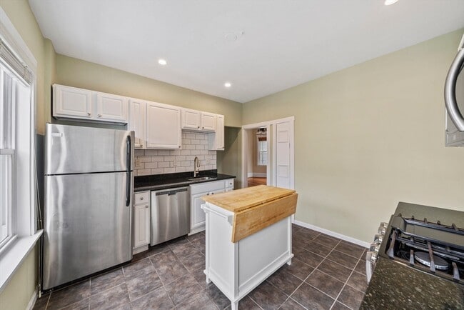 Photo - 89 Train St Unit 2