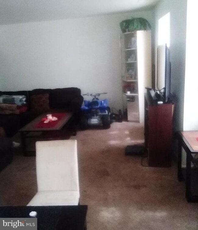 Photo - 26 Deedre Ln