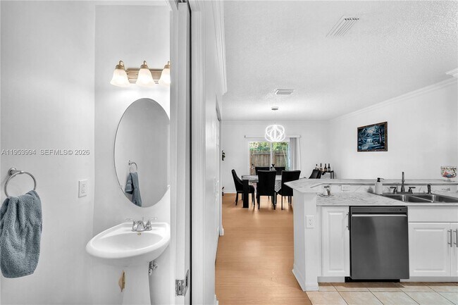 Photo - 2218 SE 26th Ln