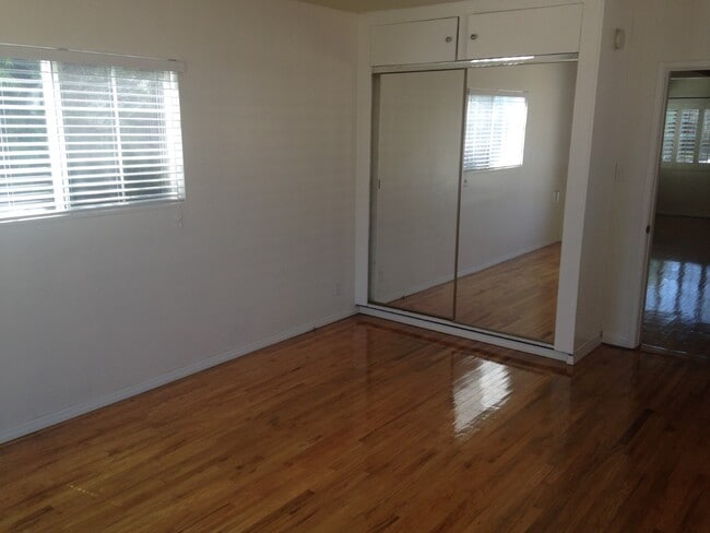 Bedroom #1 Mirror Closet - 840 Rose Ave