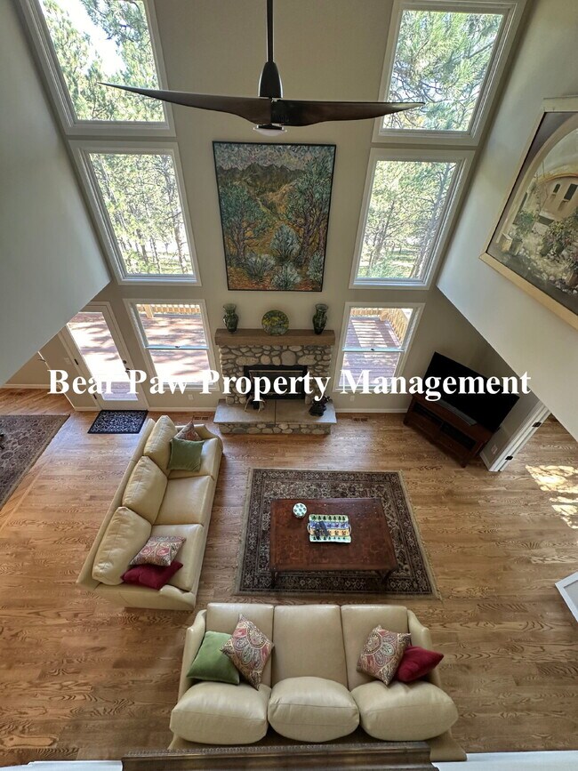 Photo - Magnificent Home in The Ridge!!