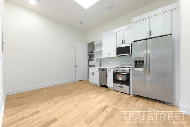 Photo - Brand New 2 Bed in Greenwood with W/D in unit! Unit 3F