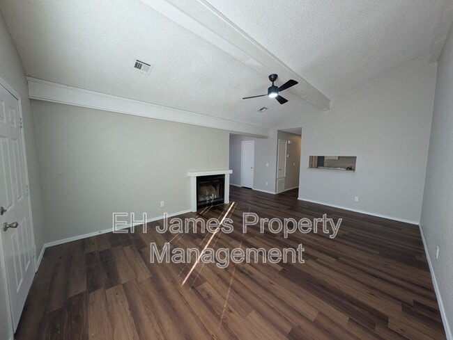 Photo - 11031 E 14th Ct