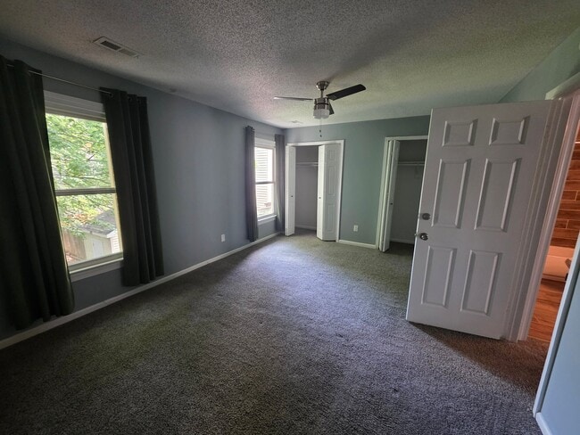 Photo - 4306 Thomas Ln