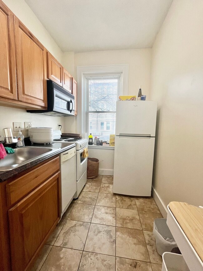 Photo - 15 Colborne Rd Unit 5