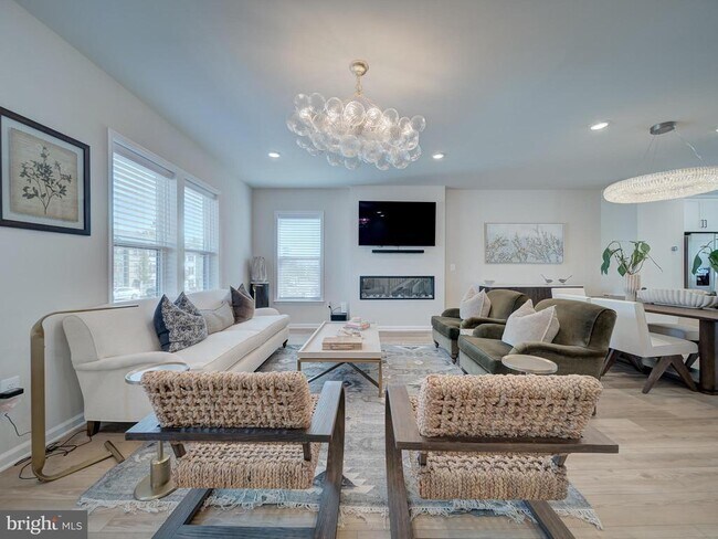 Photo - 3512 Biota Ln