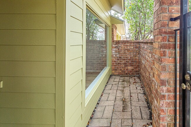 Photo - 20055 Fort Stanton Dr