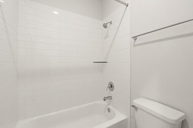 Building Photo - 6579 Scarlet Pond Ln