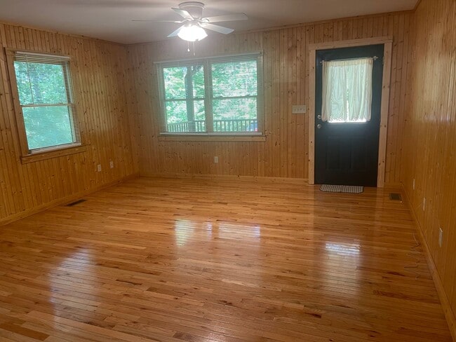 Photo - Beautiful Cabin