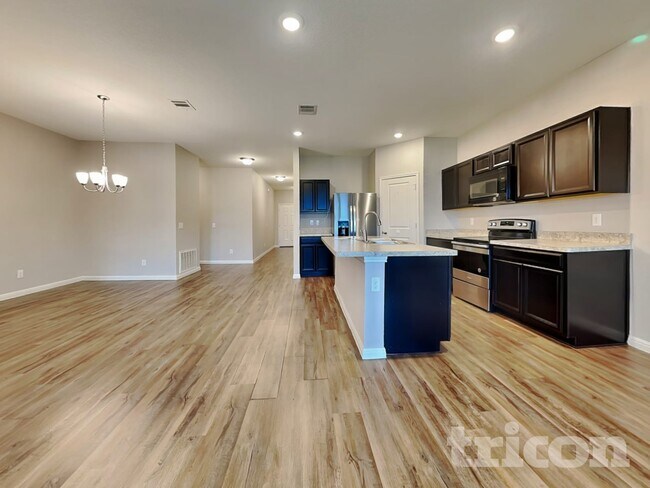 Photo - 871 Bunton Reserve Blvd