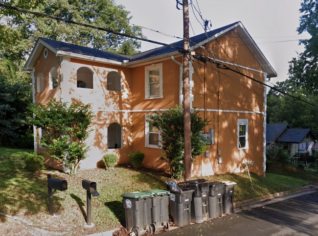 Building Photo - 1608 Flannery St SW Unit Apt A