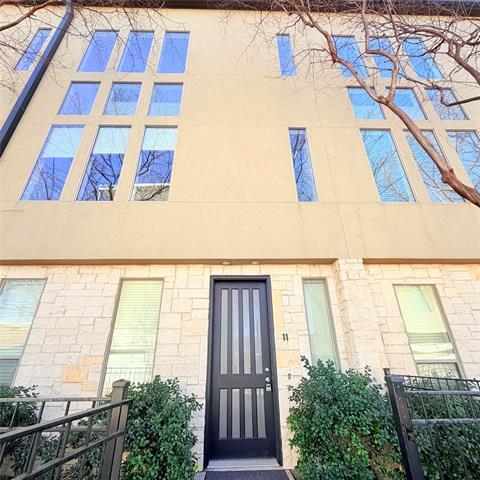 Building Photo - 1600 N Haskell Ave. Unit 11