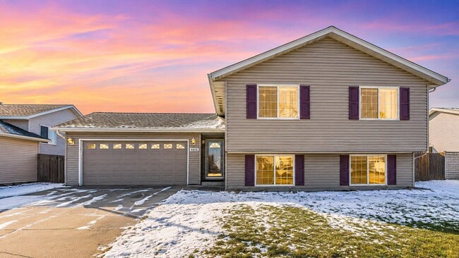 Building Photo - 4606 57th St NW