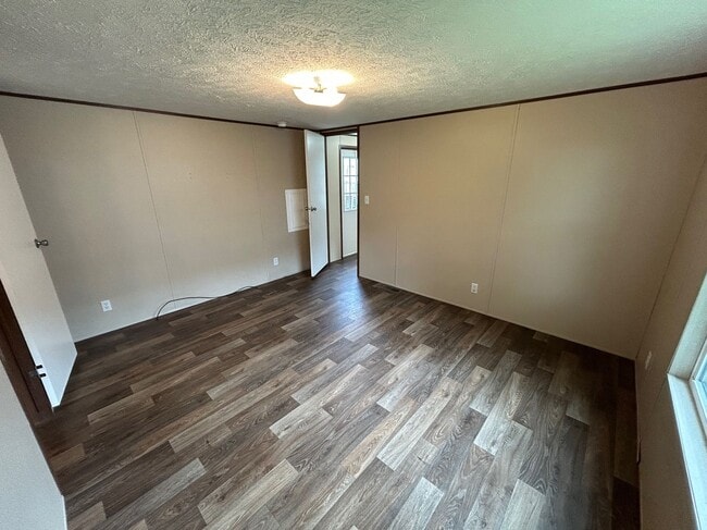 Photo - 1708 Mary St