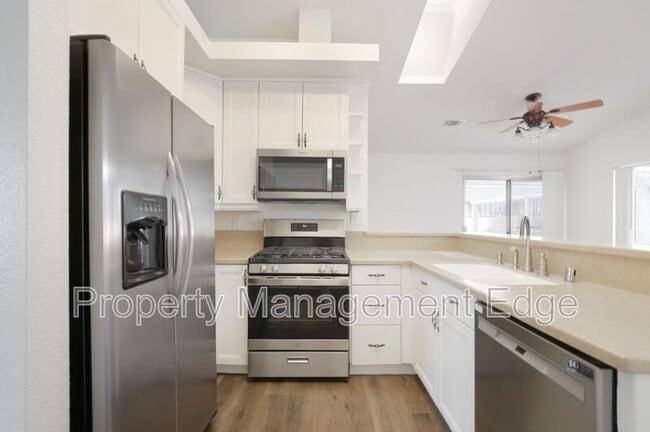 Photo - 37753 Sea Pines Ct