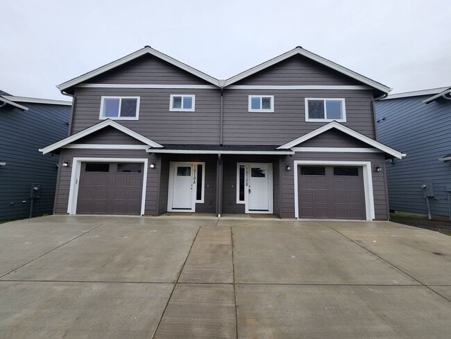 Building Photo - 1010 Peach Rd