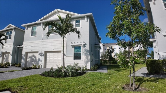 Photo - 830 SE grovebush Ln