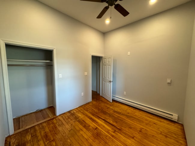 Photo - 323 E Bertsch St Unidad A-1