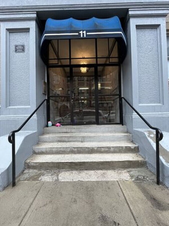 Photo - Renovated Allston Studio | Updated Kitchen, Dishwasher & Green Line Access