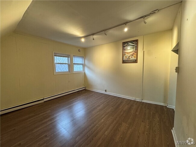 Building Photo - 548 Potomac Ave Rental